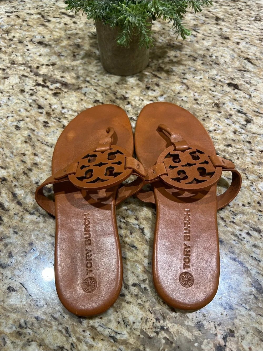 Tory Burch Miller Cognac Leather Thong Sandals 8.5M